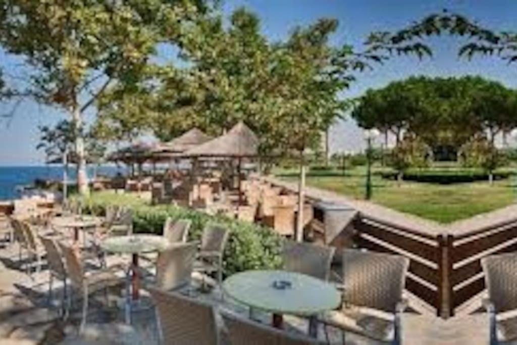 Elegant Seaside 2 Floor Apartment Athene Buitenkant foto